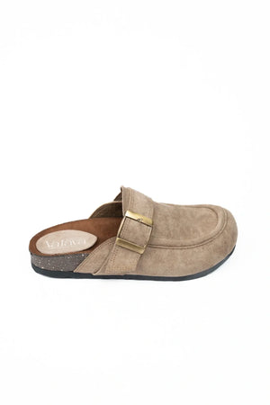 Ease Flats