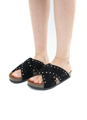 Cross Stud