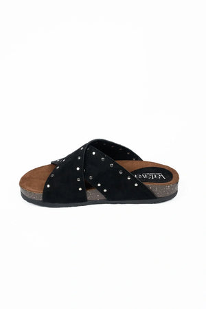 Cross Stud