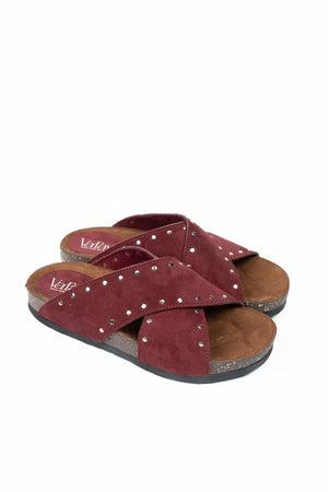 Cross Stud