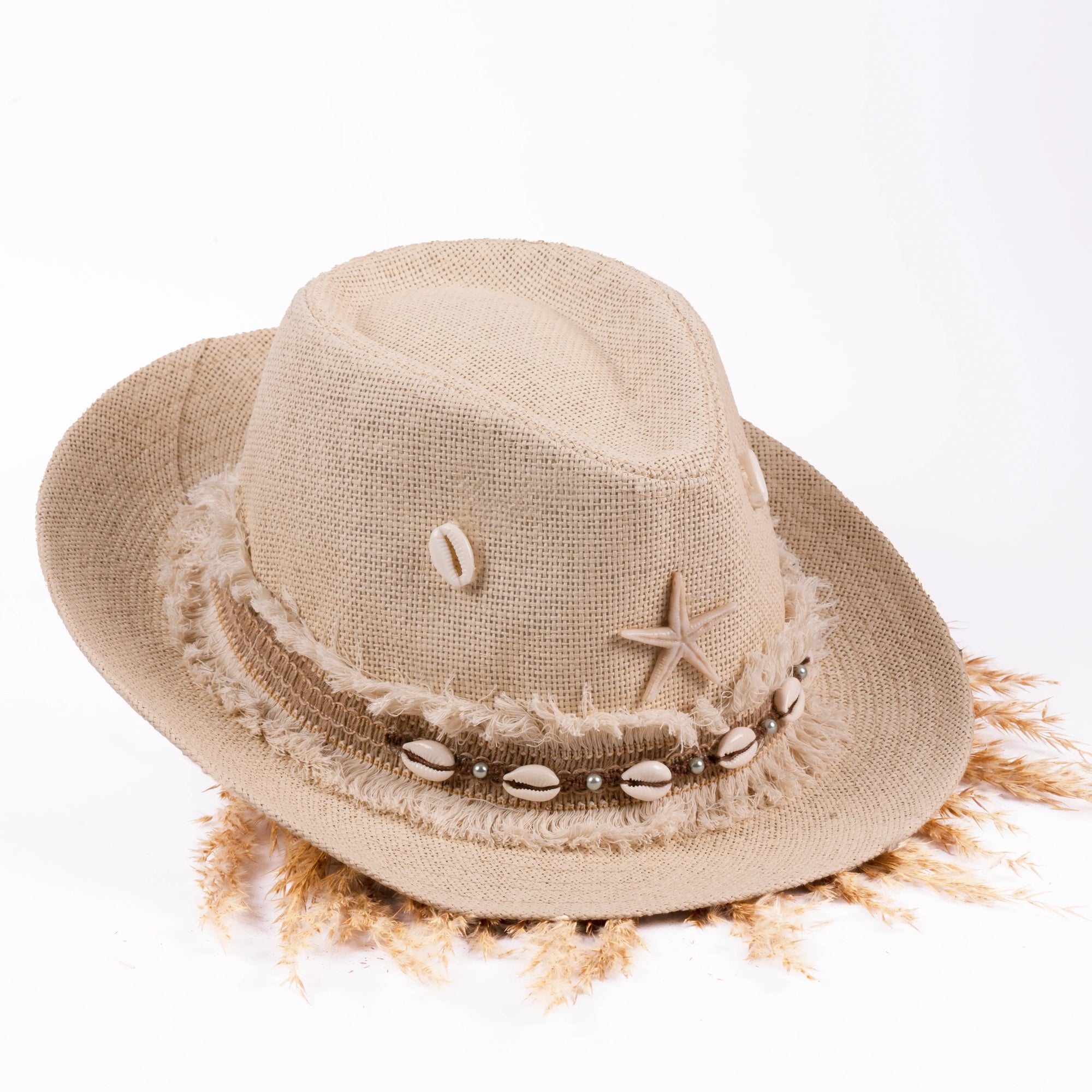 fedora begie