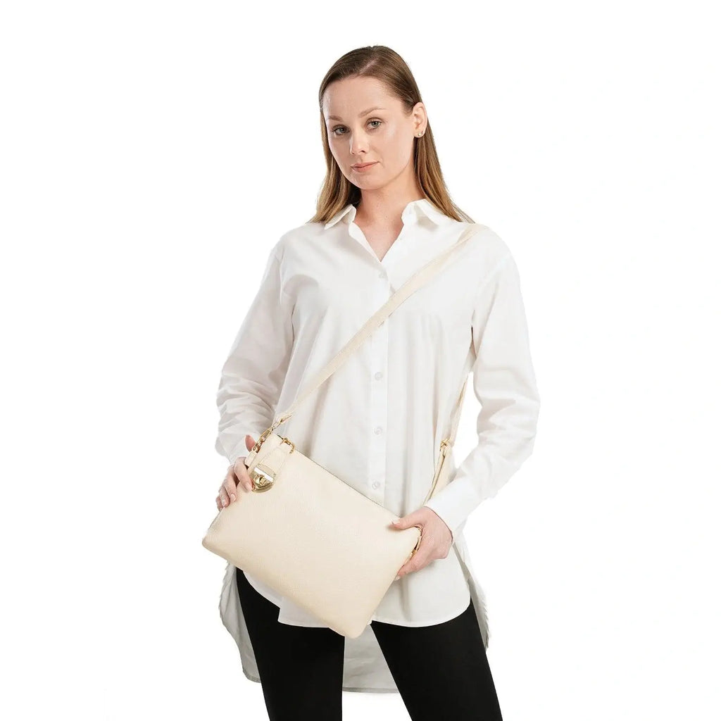 Cove Plain Clutch