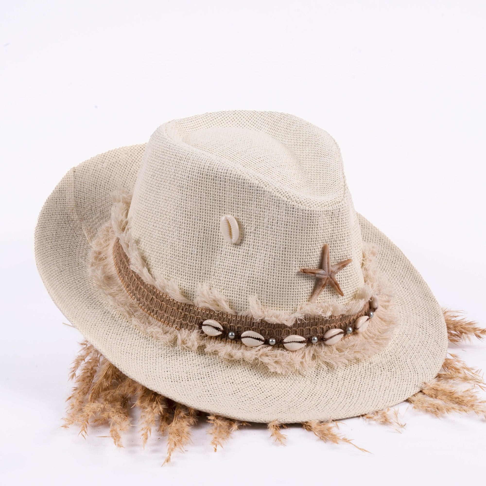Chapeau cream