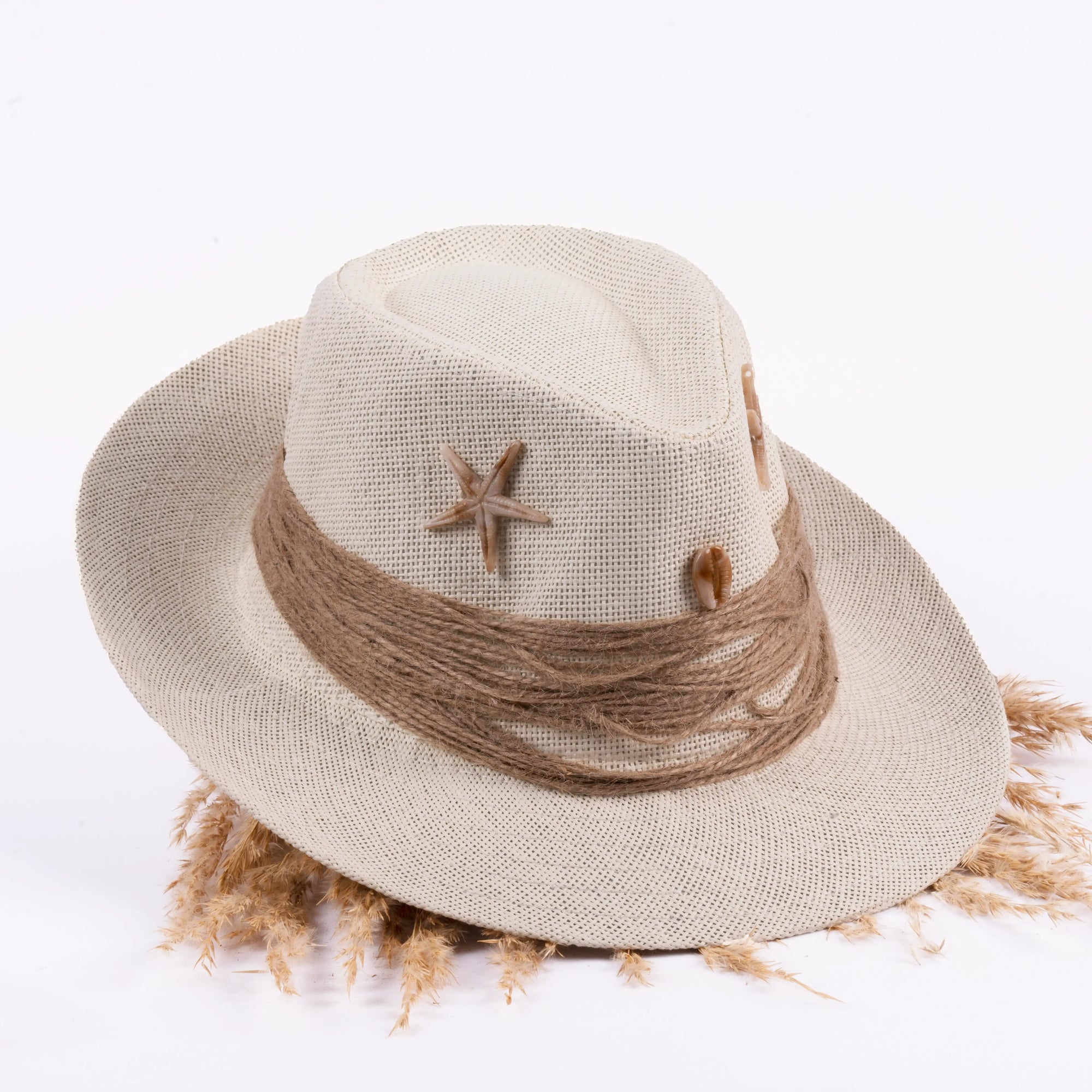 Chapeau cream