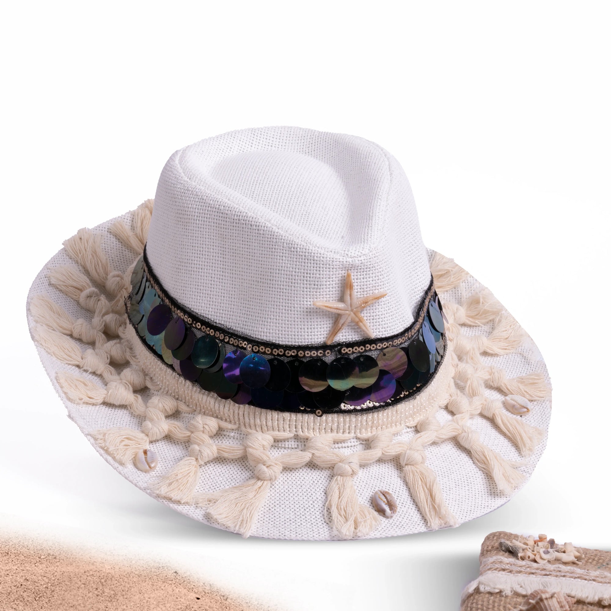 Chapeau white