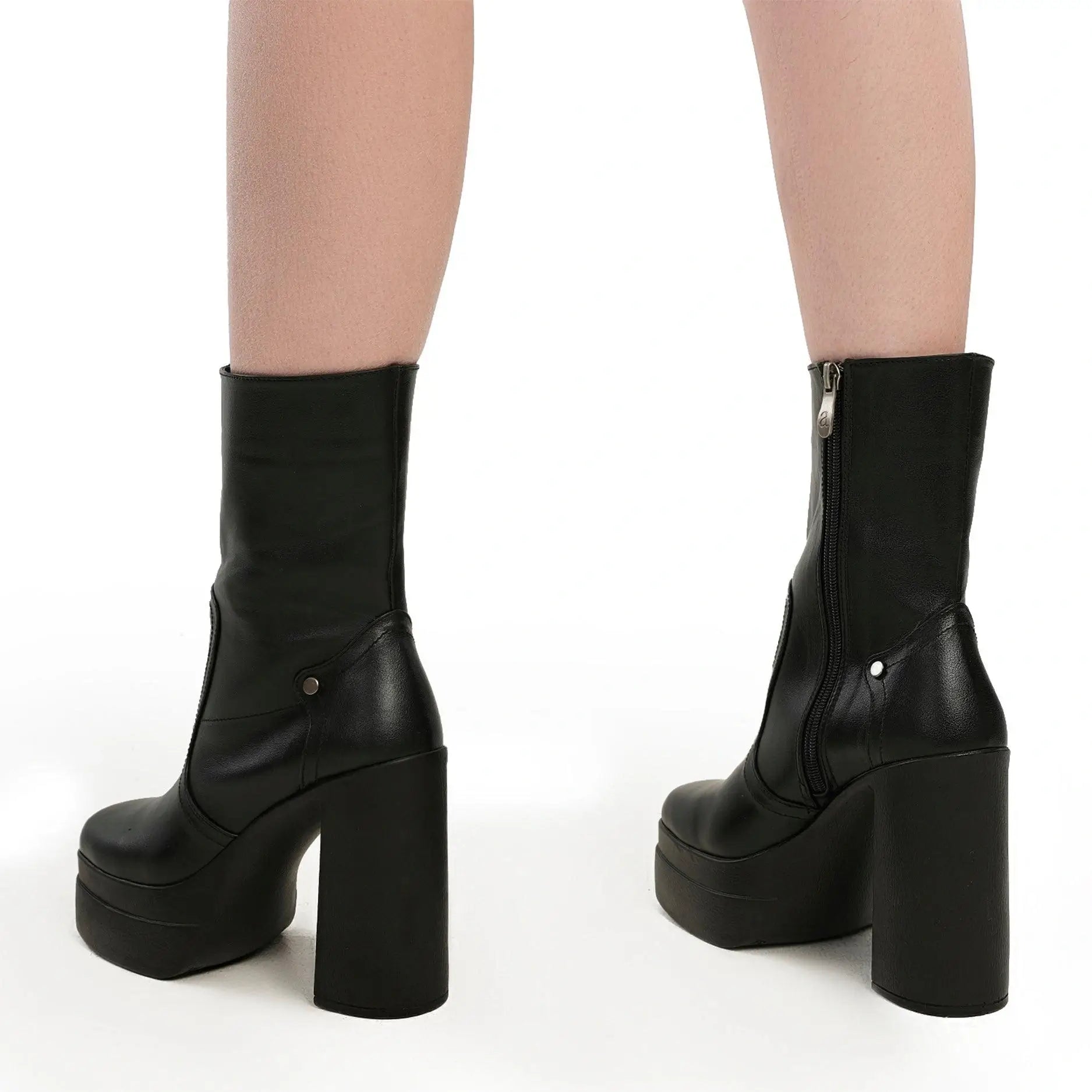 Diva Steps Boots