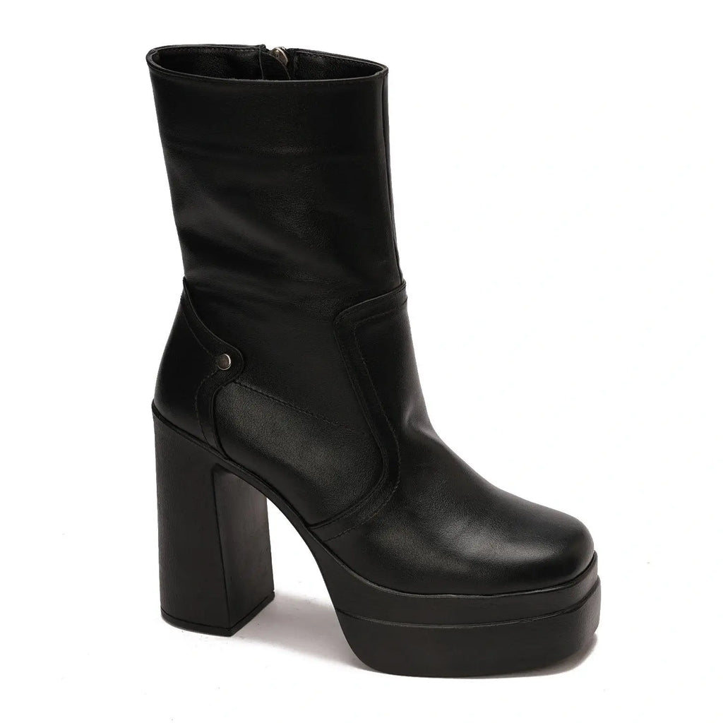 Diva Steps Boots