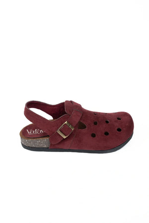 Airy Clog Slides