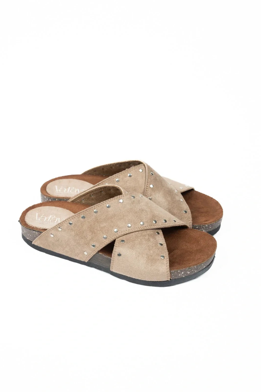 Cross Stud 