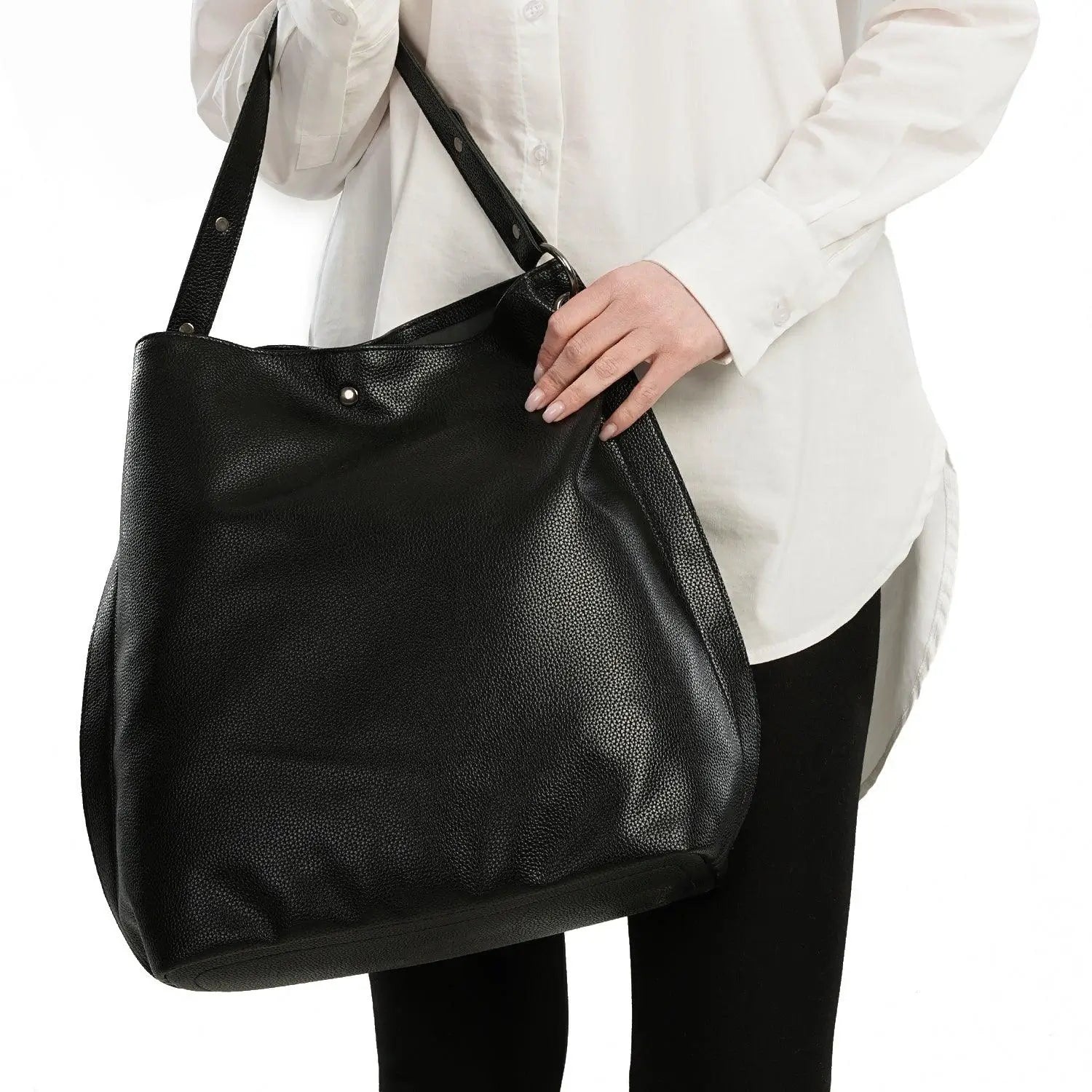 Muse Shoulder Bag